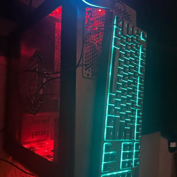 Gaming Computer Bundle (NO GPU) - Picture 2 of 5